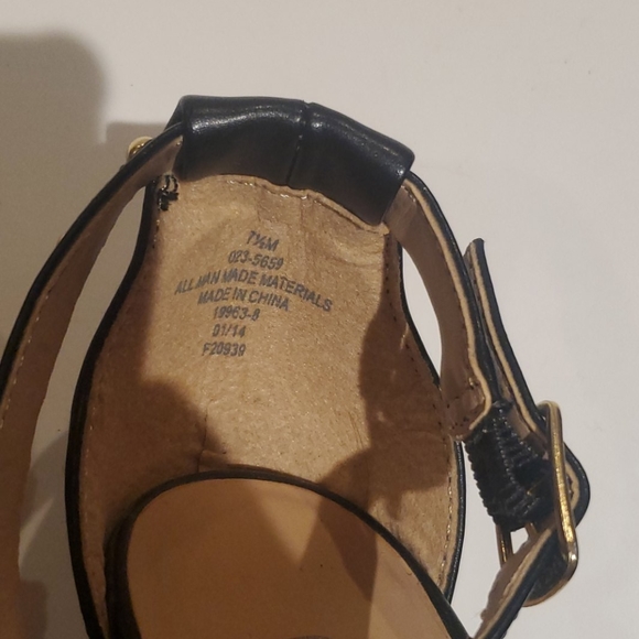 Cosmopolitan open toe wedges - Picture 4 of 9